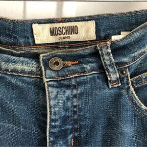 Moschino Straight distressed jeans Size 28